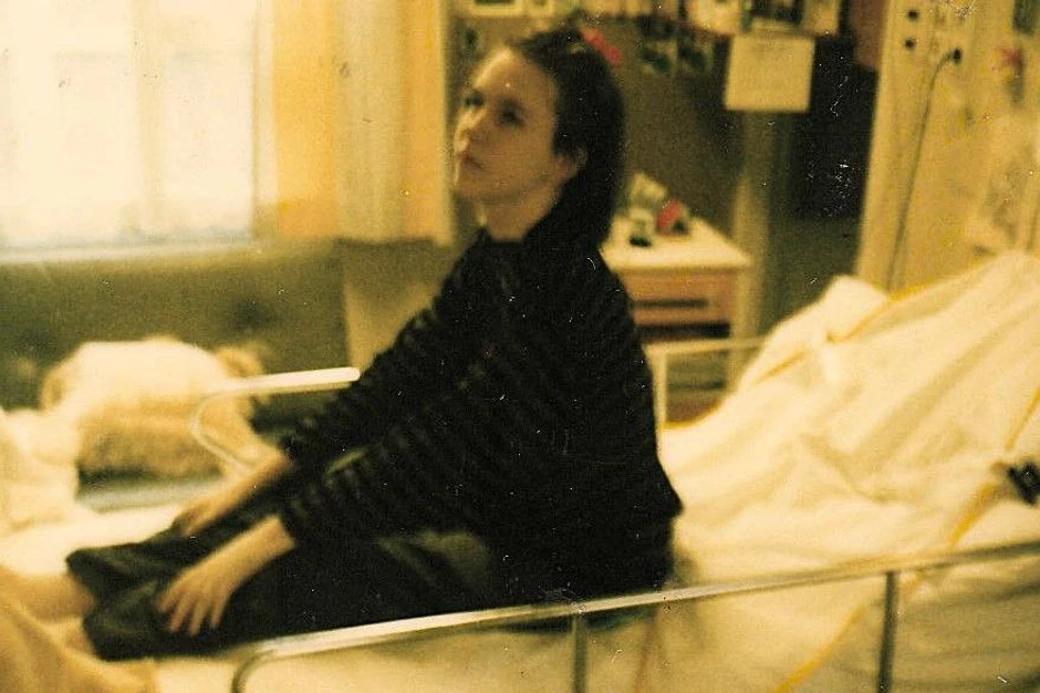 Nina prvi put u normalnoj odeći 1989. godine | Foto: Courtesy of Nina Blom