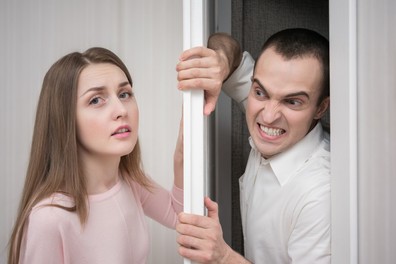 9 biztos jel, hogy pszichopatával van dolga – ismerje fel időben a veszélyt!