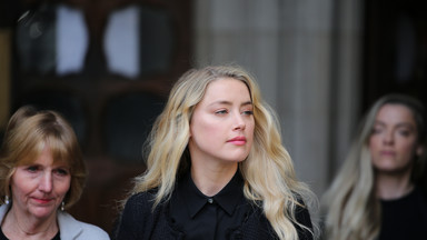 Prawnicy Johnny'ego Deppa ucieszyli się, gdy usłyszeli te słowa Amber Heard. "Któreś z nich z pewnością kłamie"