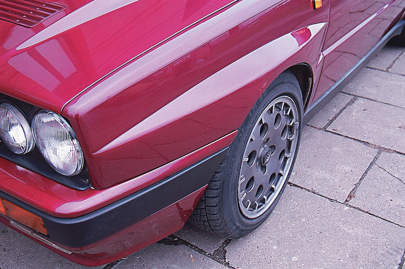 Lancia Delta HF Integrale