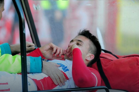 Luka Adžić je u finišu meča sa bolnom grimasom napustio teren