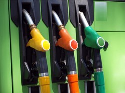 Rząd zdecydował. Paliwo będzie droższe