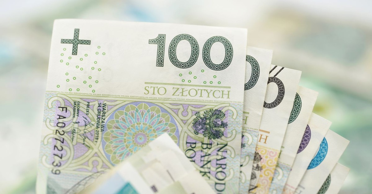 Konsumpcja napędza wzrost PKB: zarabiamy i kupujemy. Ale też sporo oszczędzamy