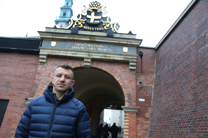 Tomasz Adamek modlił się na Jasnej Górze