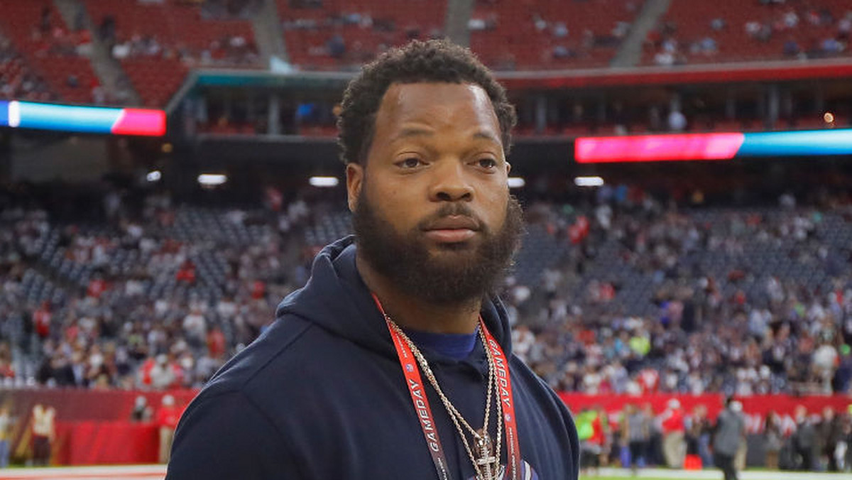 Chociaż Michael Bennett w tym roku przeżył gorycz porażki w Super Bowl, to i tak ma szczególne przeżycia związane z tym wydarzeniem. Gracz Seattle Seahawks porównał występ w tym spotkaniu do seksu.