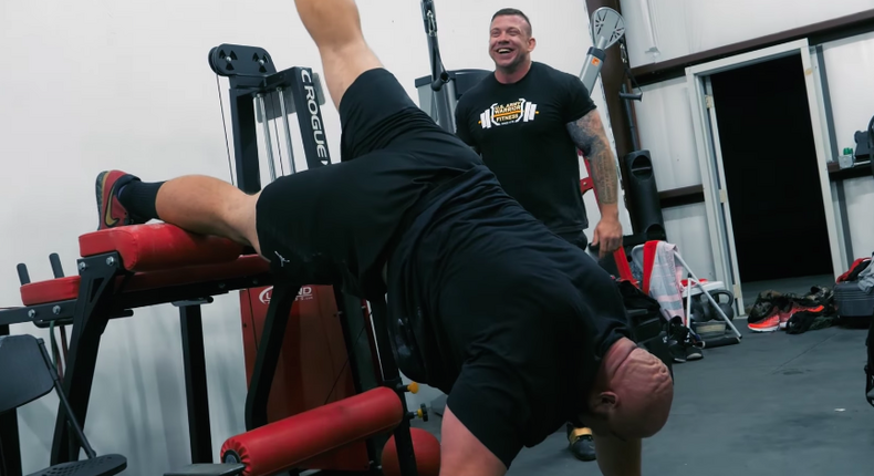 Watch Strongman Brian Shaw Try to Do a Handstand