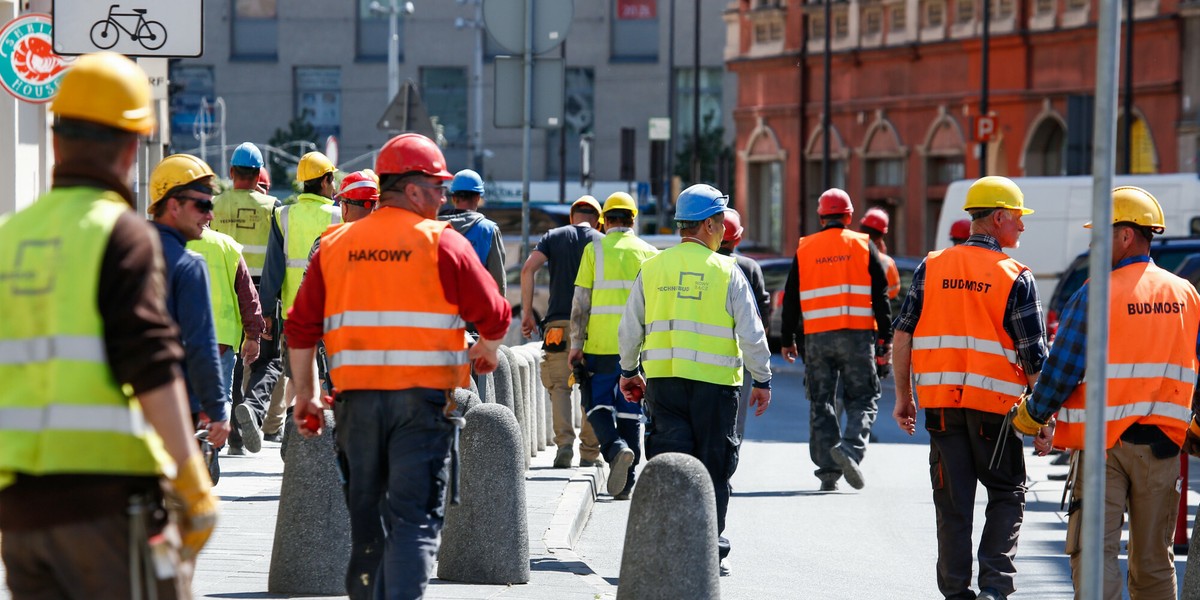 Polska w ostatnich kilkunastu latach notowała wyższy wzrost zatrudnienia w usługach niż inne państwa - wynika z raportu PFR.