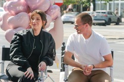 Ciężarna ukochana Marcina Hakiela wyrzucona z taksówki. "Uderzał z agresją w telefon"