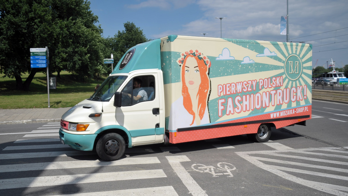 SZCZECIN MODA FASHION TRUCK (fashion truck)