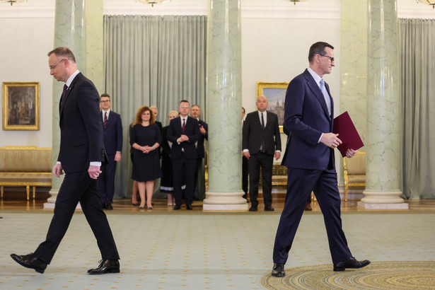 Premier Mateusz Morawiecki i prezydent Andrzej Duda podczas uroczystości powołania prezesa Rady Ministrów