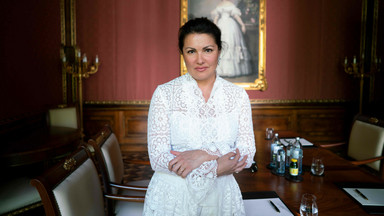 Anna Netrebko przekazała milion rubli na potrzeby opery w Doniecku