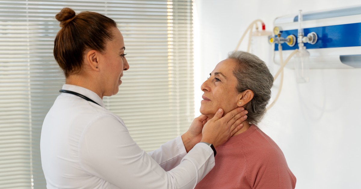 Duzzadt nyirokcsomók: A szakértők most elárulták, mikor kell azonnal ...