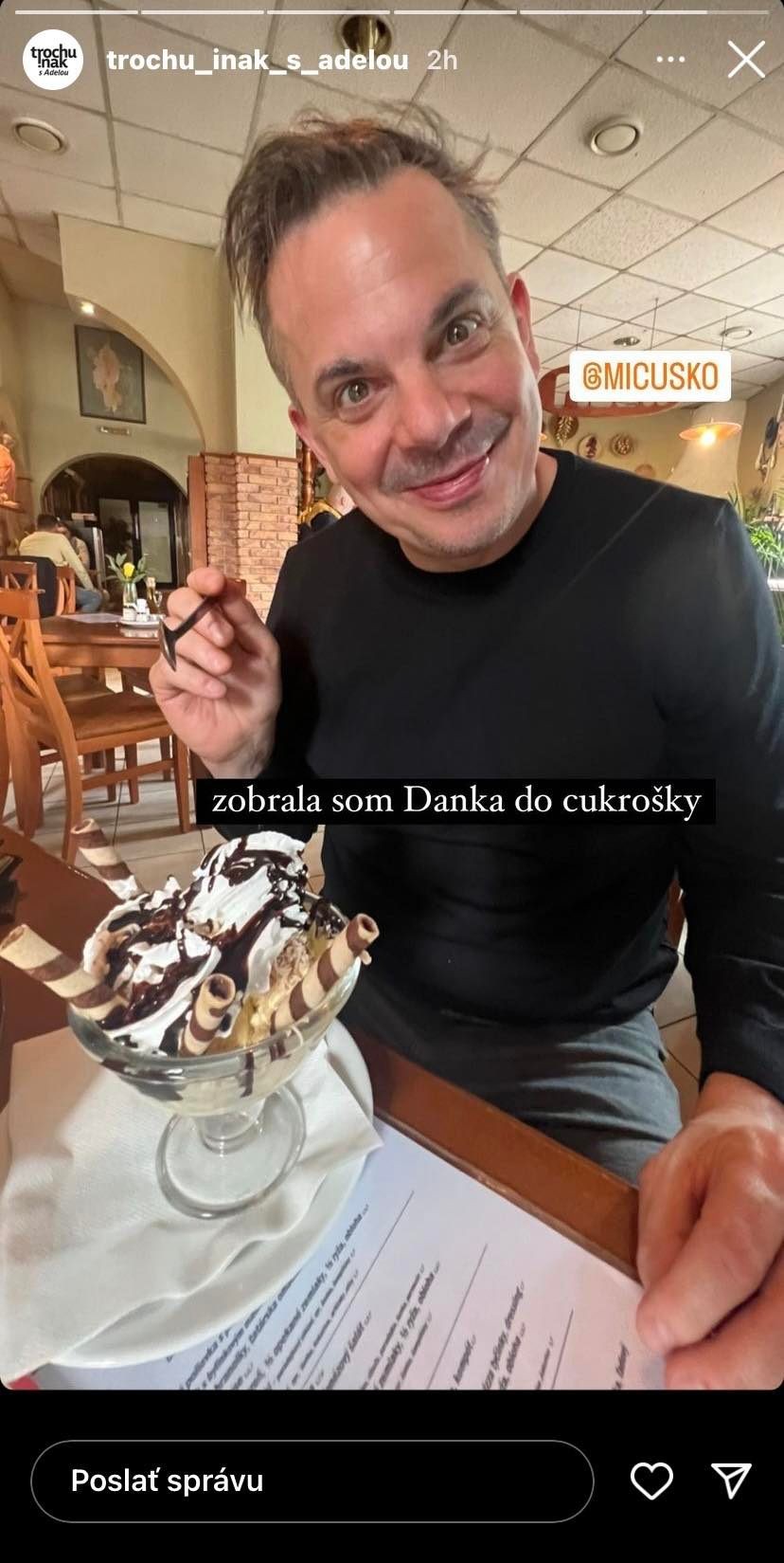 Adela Vinczeová vzala do cukrárne svojho kolegu, herca a moderátora Dana Dangla. 
