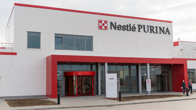 Nestle otworzyła pod Wrocławiem fabrykę karmy dla zwierząt. Zobacz jak wygląda