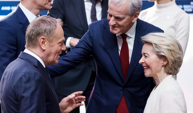 Poljski premijer Donald Tusk, premijer Norveške Jonas Gar Stjore i predsednica Evropske komisije Ursula fon der Lajen