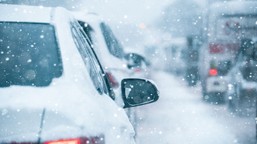 fala zimna uderzy w polskę. chwyci tęgi mróz. temperatura spadnie nawe