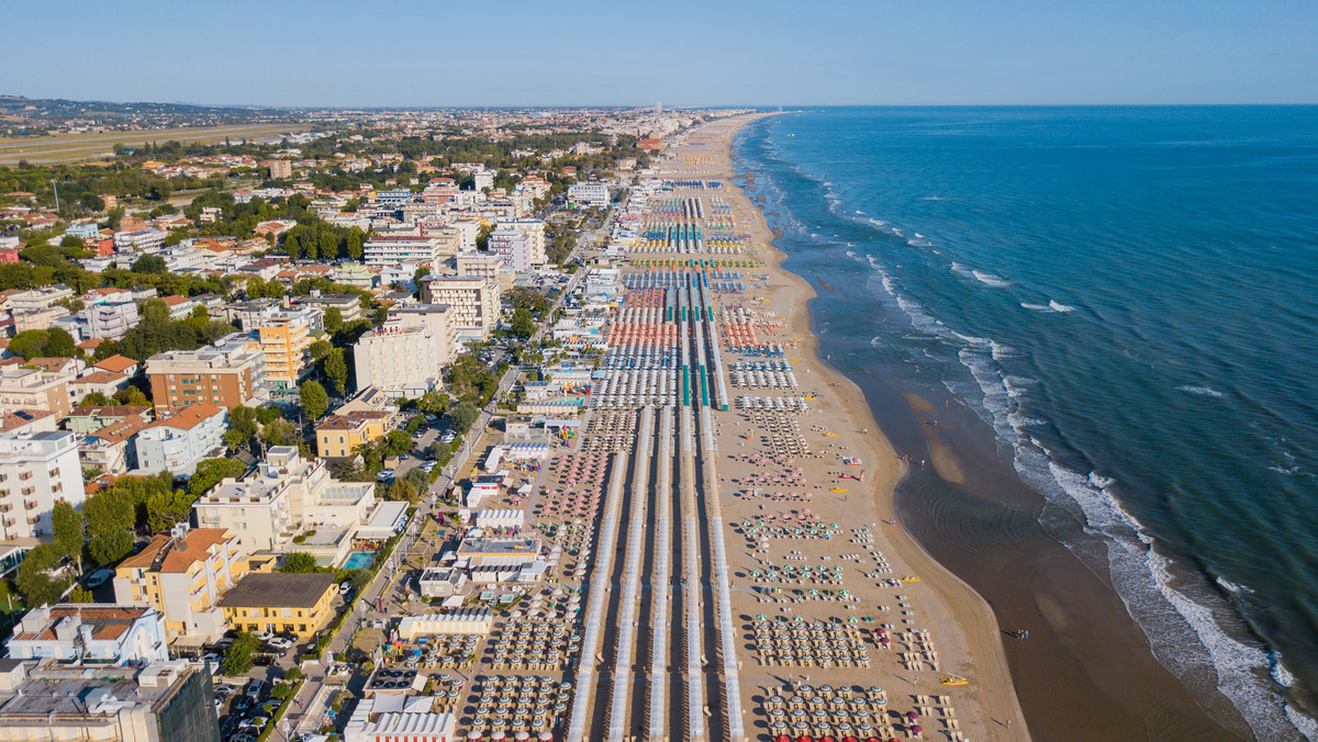 Koronawirus: Włochy. Otwarcie plaż w regionie Emilia-Romania