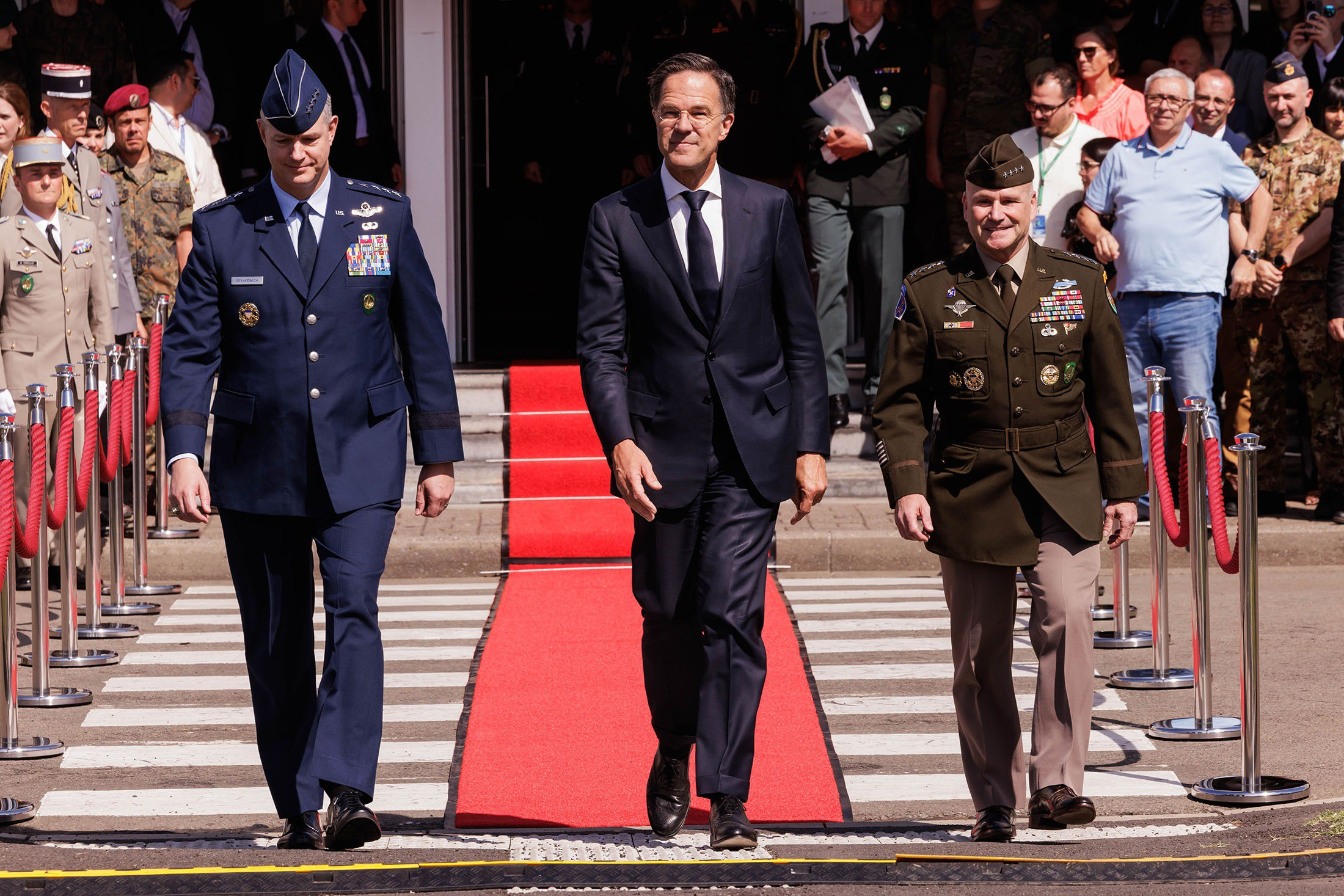 OTAN: Grynkewich asume como nuevo comandante supremo