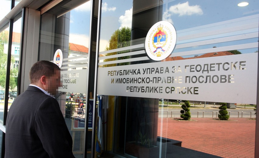 Geodetska uprava RS