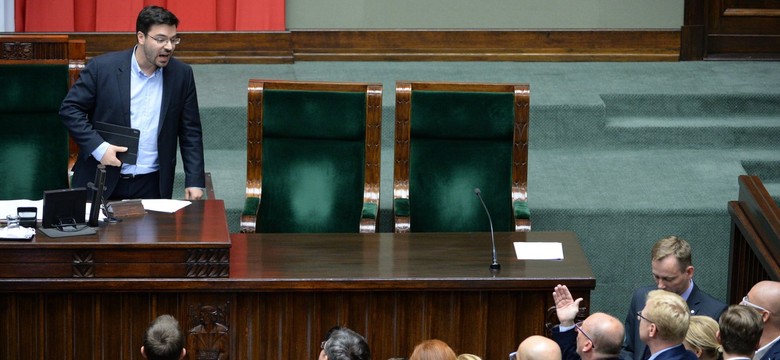 Nocna zmiana prawa aborcyjnego? Posłowie PiS: Sytuacja wymknęła się spod kontroli