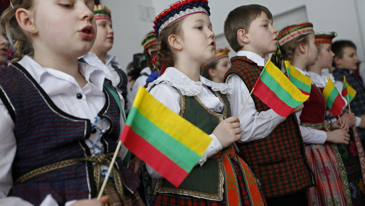 Litwini z Puńska (Podlaskie) pamiętają tragiczne wydarzenia pod wieżą telewizyjną w Wilnie w 1991 r. W weekend w gminie Puńsk odbywają się uroczystości związane z 27. rocznicą tamtego wydarzenia zorganizowane przez mniejszość litewską.