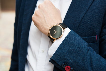 Pomysł na prezent pod choinkę - eleganckie smartwatche dla mężczyzn