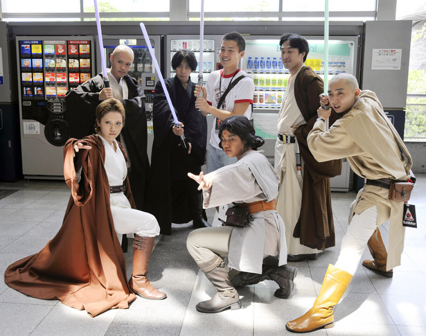 Japońscy fani "Gwiezdnych Wojen" na konwencie Star Wars Celebration Japan, Fot. Kimimasa Mayama/Bloomberg News