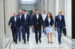 Opozycja otwarta na dyskusję z prezydentem. "Przedkładamy projekt zgodnej z konstytucją demokratyzacji KRS"