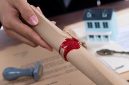 darowizna-testament-czy-umowa-dozywocia-porownanie