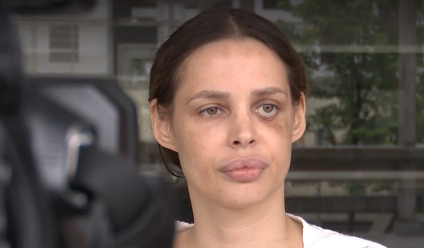 Nataša Šavija ispred Palate pravde