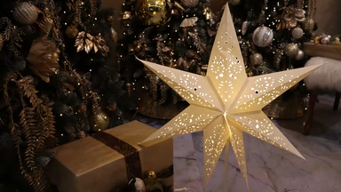 Lampka w kształcie gwiazdy to hit wśród świątecznych dekoracji