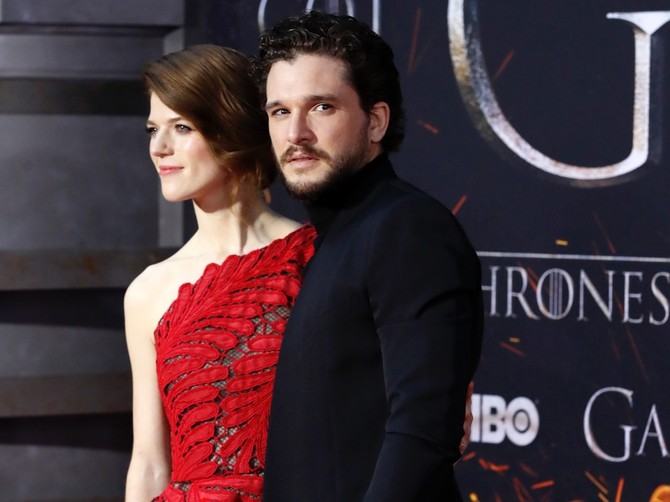 Rouz Lezli i Kit Harington