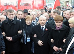 Nowa frakcja powstaje w PiS