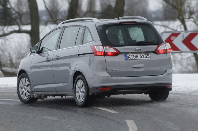 Ford Grand C-Max: kompaktowy van dla dużej rodziny