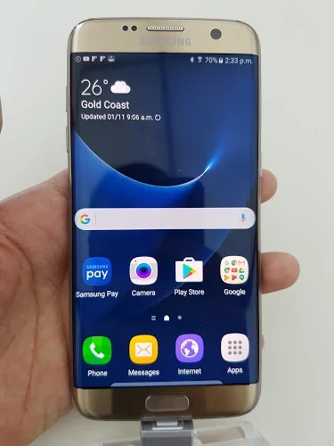 Nowy widżet Google na smartfonie Samsunga