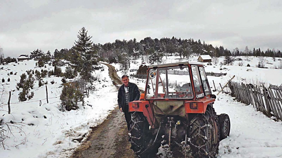 Traktor sa vozom Radoman još drži u pripravnosti