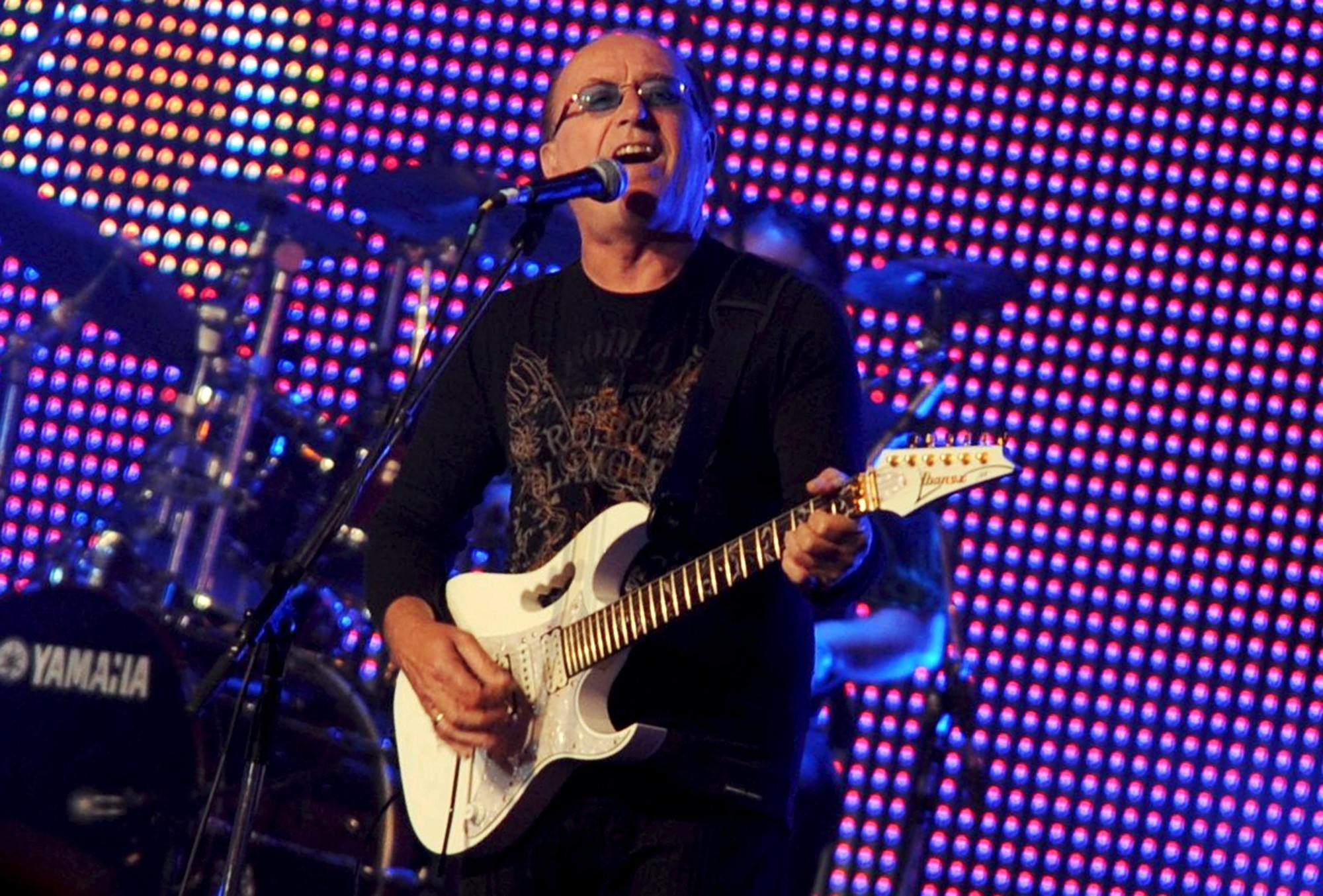 Frontman a gitarista českej skupiny Olympic Petr Janda.
