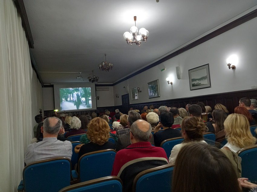 prikaz filma Mike Antića