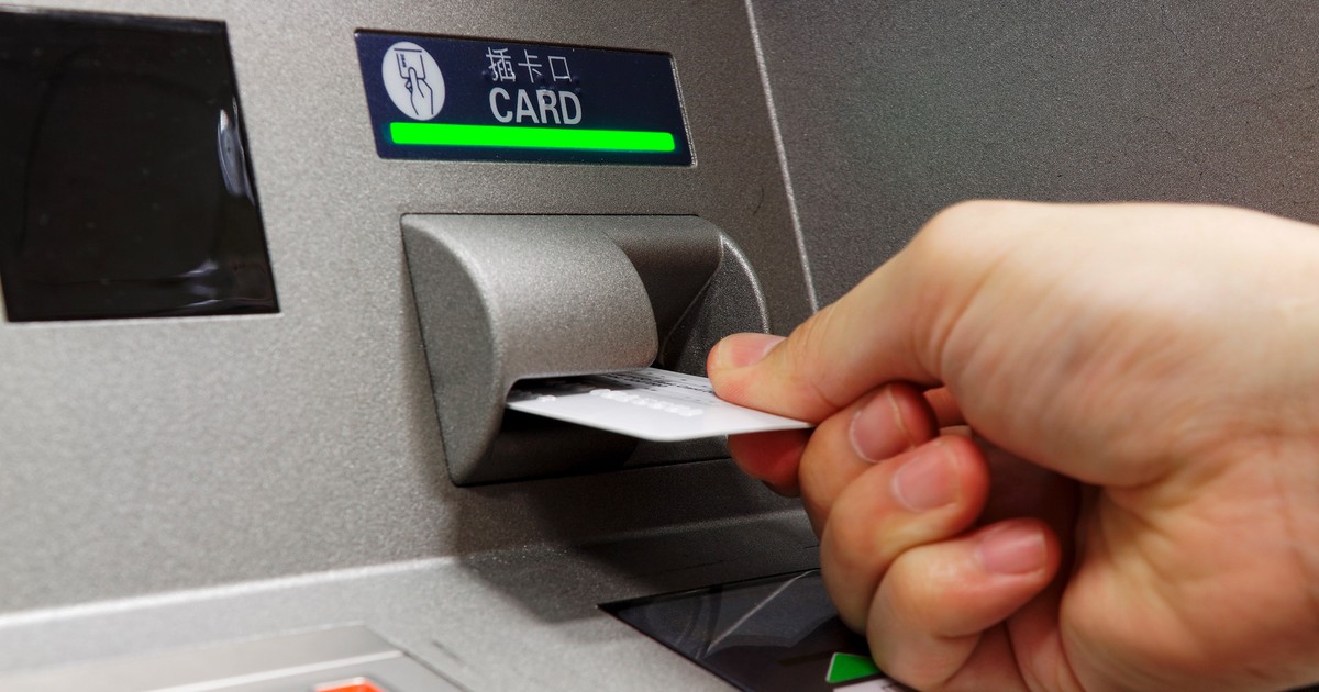 Itt a friss döntés az ATM-ekről, rengeteg pénzt bukik az, aki ezt teszi