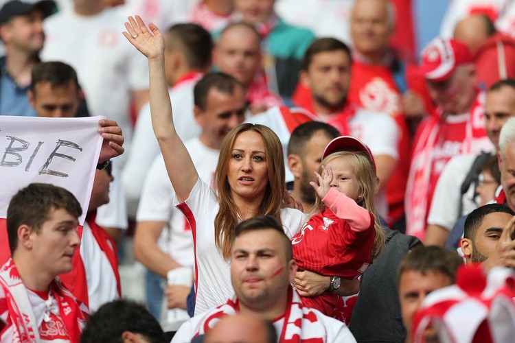 Tak żony i partnerki Polaków kibicowały swoim mężczyznom