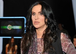 Kayah zatrudnia cały sztab pomocników: Ma osobę, która nosi za nią zakupy