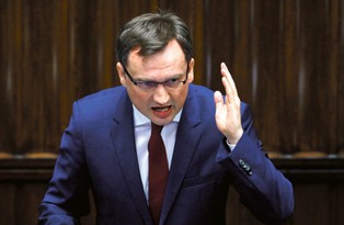 Czy bandyci boją się szeryfa?