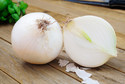 Umieść cebulę w zamrażalce