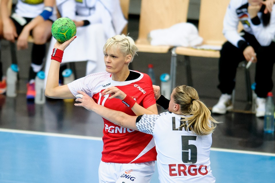 Klaudia Pielesz (L)