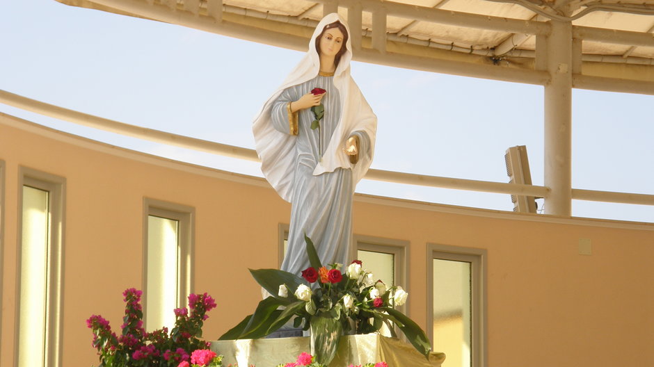 Medziugorie  - Figurka Matki Boskiej niesie przesłanie dla całego świata