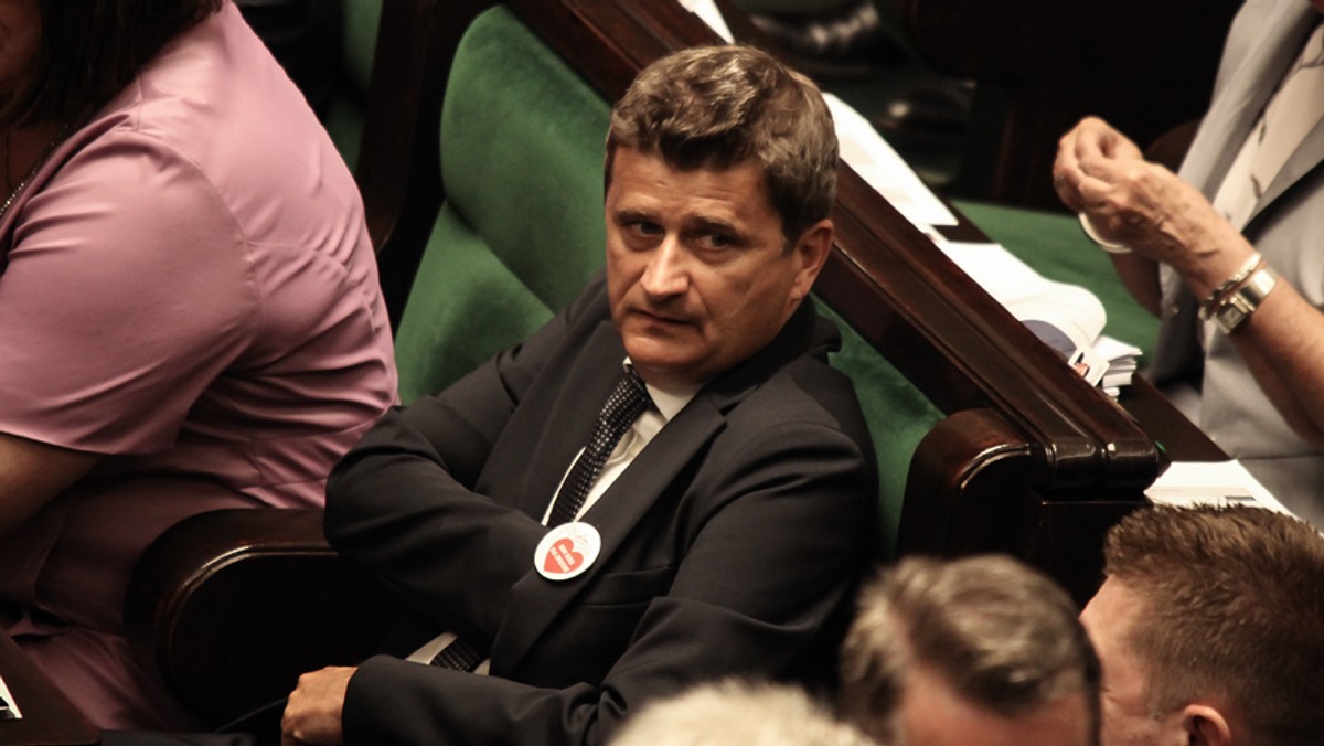 Odejście Johna Godsona z PO nie zagraża poważnie koalicji PO-PSL - uważa Janusz Palikot. Jak ocenił, Platforma nie będzie miała bowiem żadnego problemu, aby wyciągnąć kogoś z Ruchu Palikota, SP, czy nawet PiS.