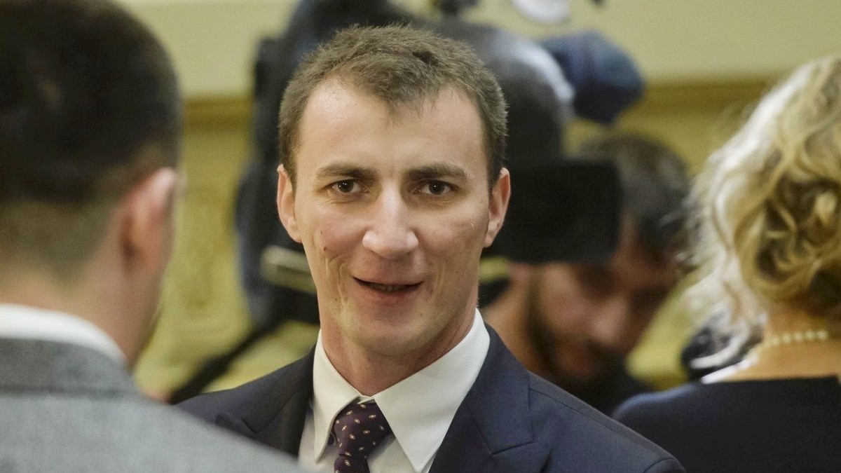 Marian Godină se laudă că el i-a făcut plângerea penală lui Dan Tanasă, pentru care deputatul AUR a fost trimis în judecată, și susține că a fost „hărțuit constant” de atunci