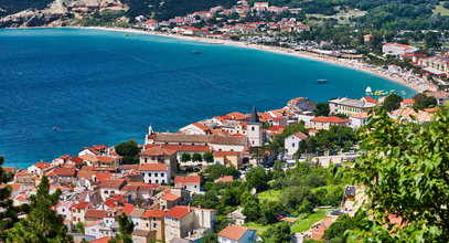 Chorwacki diament otoczony górami i Adriatykiem. Pogoda tam dopisuje przez cały rok