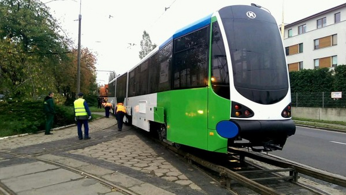 Drugi już tramwaj typu moderusa beta będzie montowany w warsztatach przy ulicy Klonowica. Wagon jest częściowo niskopodłogowy.