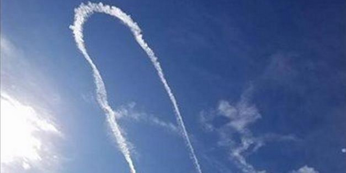 Wojskowi piloci przepraszają za ten wulgarny rysunek na niebie